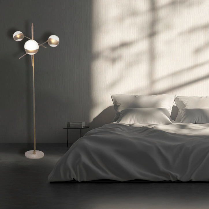 CRYSTAL FLOOR LAMP
