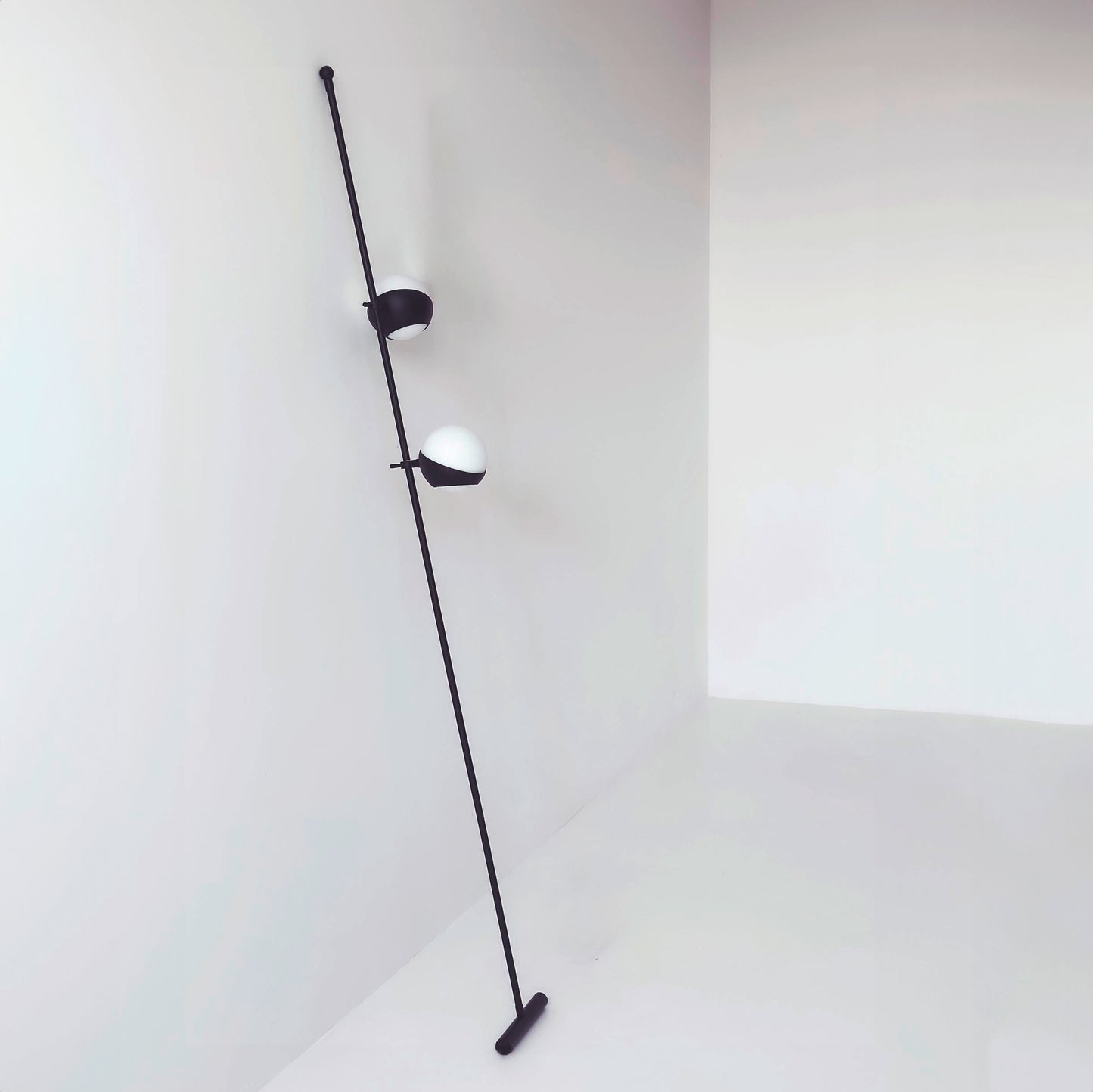 CRYSTAL LINEAR