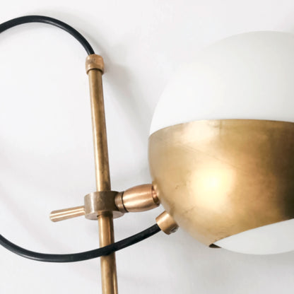 CRYSTAL TABLE LAMP